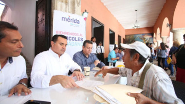 Más meridanos acuden al Miércoles Ciudadano