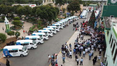 Concluye en Yucatán, la entrega de vehículos de traslado médico