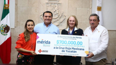 Ayuntamiento dona 700 mil pesos a la Cruz Roja