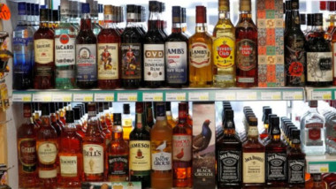 Nuevo impuesto a bebidas alcohólicas pone en riesgo a negocios: Canaco