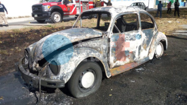 Se incendia su volcho recién comprado