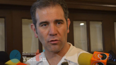 Pide INE reglas claras para la consulta popular y revocación de mandato