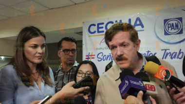Romero Hicks desconoce que Yucatán cuenta con el primer hospital del Insabi
