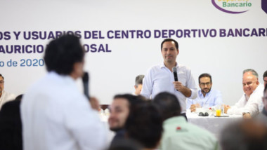 Pide Vila a usuarios del Deportivo Bancarios, fortalecer el tejido social