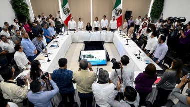 Mil 239 burócratas demandaron al Gobierno por ‘despido injustificado’