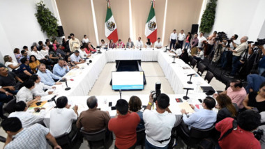 Al aire 49 preguntas al Ejecutivo