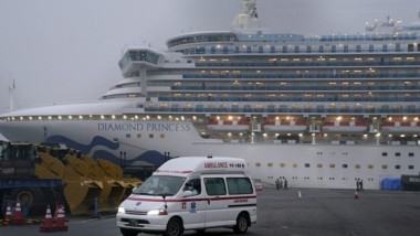 Acaba cuarentena de crucero en Japón; cientos tienen coronavirus