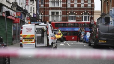 La policía de Londres mata a hombre tras ataque “terrorista”; hay dos heridos