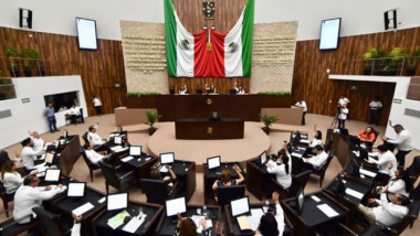 Diputados regresan a sesionar presionados por el coronavirus