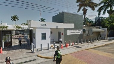 Suspenden operaciones consulares de EU en México