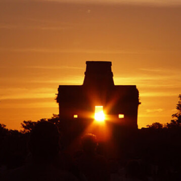INAH fija tarifa especial de $730 para ver el equinoccio en Dzibilchaltún