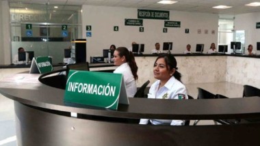 Mandan “a sus casas” a personal administrativo de dependencias estatales