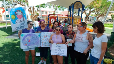 “Criar es trabajo No pagado”, madres de familia se unen a protesta