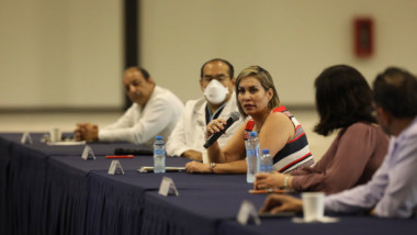 Hospitales públicos y privados refrendan trabajo coordinado para cuidar salud de los yucatecos
