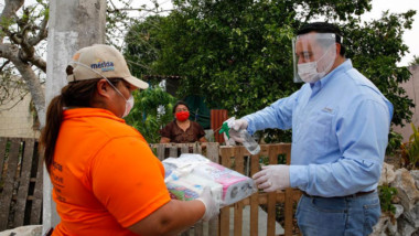 Inicia la entrega de despensas en comisarías de Mérida