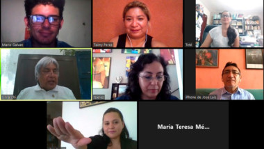 Presentan exámenes profesionales a distancia