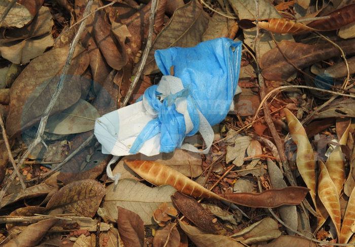 cubrebocas-desechados-