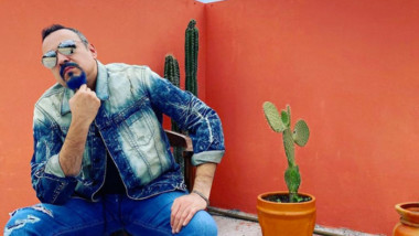 Pepe Aguilar muestra daños de devastador incendio que consumió legado de su papá (video)