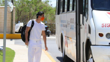 Yucatán aprueba ley que sanciona hasta con cinco años a quien agreda a personal de salud  