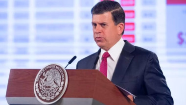 Ricardo Sheffield, titular de Profeco, da positivo de COVID-19; el lunes estuvo en la ‘mañanera’ con AMLO