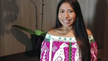 Yalitza Aparicio reaparece con mensaje de apoyo a personal médico