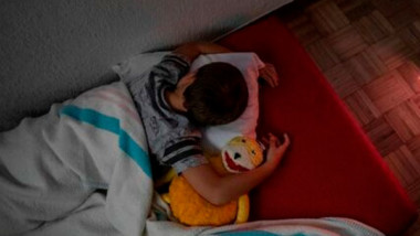 Recomiendan reforzar buenos hábitos de sueño en menores