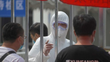 China confina a casi medio millón de personas cerca de Pekín