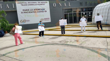 Protestan en el ISSSTE, exigen mejores condiciones laborales y protección