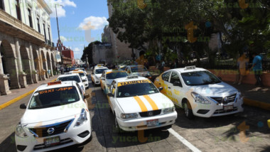 Taxistas tienen un año para implementar sistemas GPS y botones de alerta