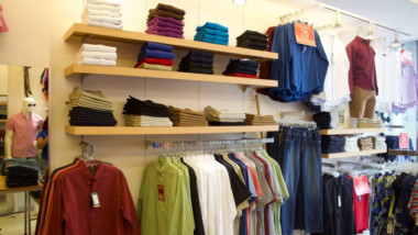 Canaive pide reactivar tiendas de ropa con menos restricciones