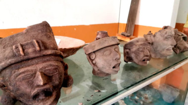 Recupera INAH 212 piezas arqueológicas de origen maya
