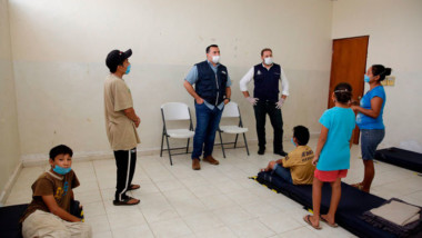 Siete refugios temporales están dando cobijo a 35 personas en Mérida