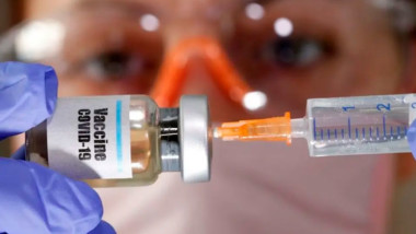 Laboratorio de EU probará en julio vacuna contra COVID-19 en humanos