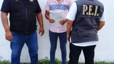 Detienen a presunto homicida, se escondía en una comisaría de Mérida