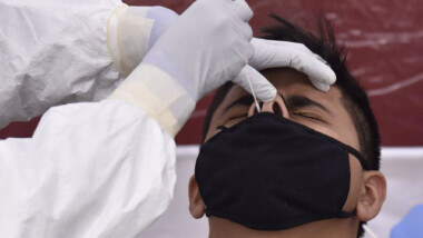 Casos confirmados de COVID-19 en México superan los 590 mil