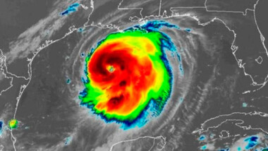 Huracán Laura se fortalece rápidamente y amenaza las costas de Texas y Luisiana