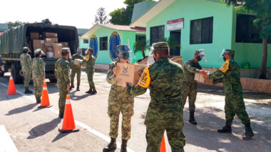 Arriban más abastecimientos para hospitales COVID-19 de la SEDENA en Yucatán