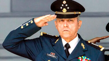 Detienen en Estados Unidos a Salvador Cienfuegos, exsecretario de la Defensa Nacional