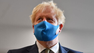 Boris Johnson en cuarentena tras contacto con un positivo a Covid-19