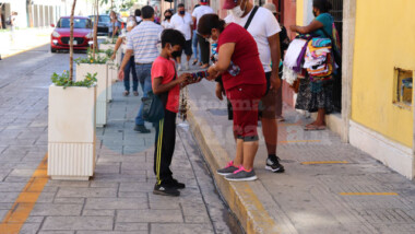 Médicos yucatecos esperan un repunte de contagios