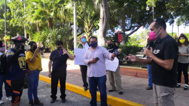 Desde Yucatán repudian comunicadores agresiones a mujeres y a la prensa