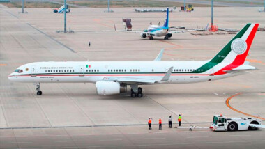 AMLO asegura que no ha podido vender el avión presidencial por “extravagante”