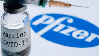 Reino Unido se convierte en el primer país del mundo en aprobar la vacuna de Pfizer y BioNtech
