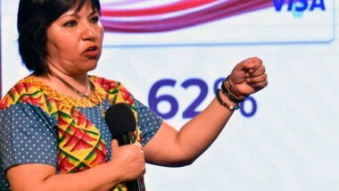 Fallece por Covid Leticia Ánimas, coordinadora de Becas