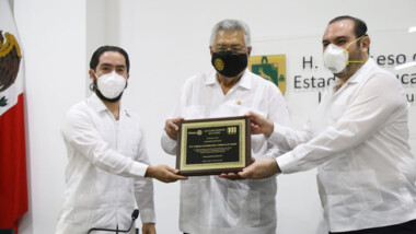 Rotarios de Yucatán reconoce al Congreso del Estado