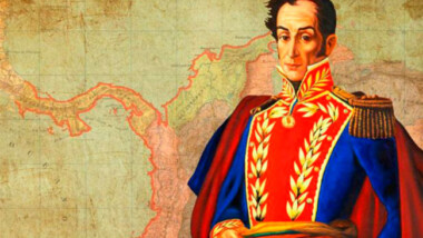 Simón Bolívar se ‘cuela’ a festejos por el bicentenario de consumación de Independencia
