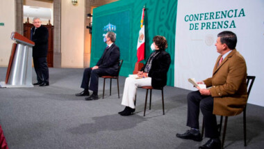 Delfina Gómez asume de manera formal como titular de la SEP; Moctezuma se va como embajador