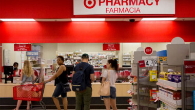 Farmacias de EU ofrecerán vacunas covid desde el 11 de febrero