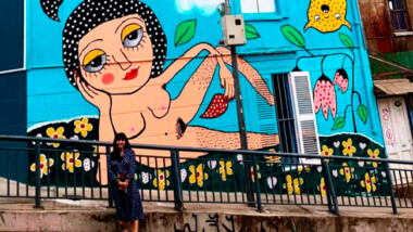 Mural sobre menstruación pintado por Mon Laferte levanta polémica