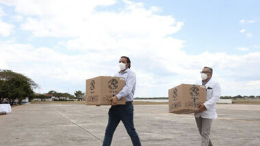 Llega vacunas de Cansino a Yucatán